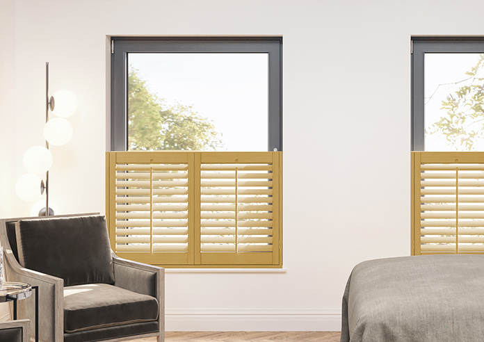Kensington, Maple - Cafe Style Plantation Shutter - Image 3